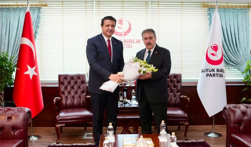 Yeniden seçilen Destici'ye Saadet'ten ziyaret