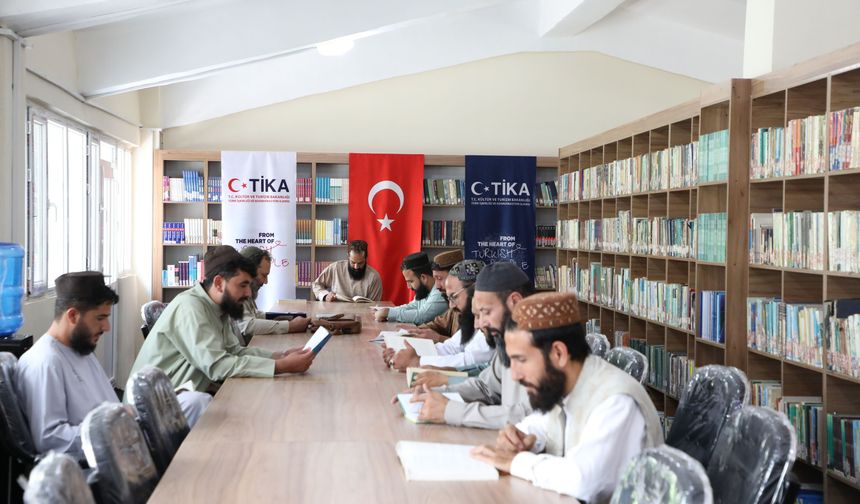 Türkiye'den Herat Üniversitesi'ne kütüphane desteği