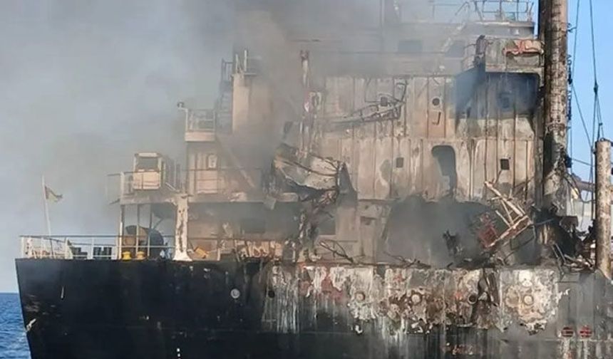 Karadeniz'de Türk sahipli gemi vuruldu: 6 ölü, 4 kayıp