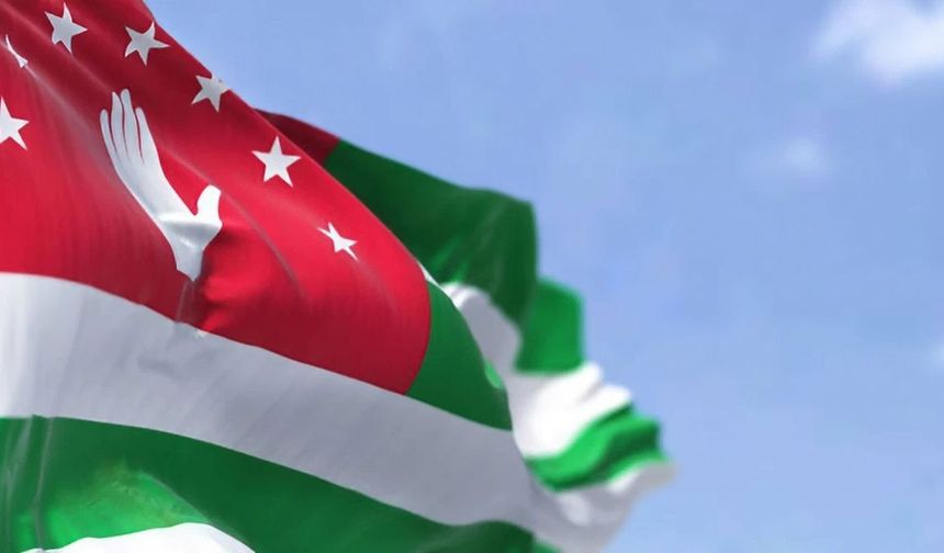 Beş partiden ortak açıklama: Abhazya pasaportları tanınsın