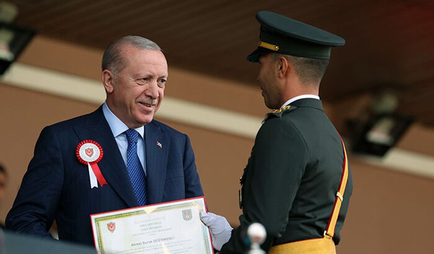Erdoğan: Ordumuz en güçlü dönemini yaşıyor