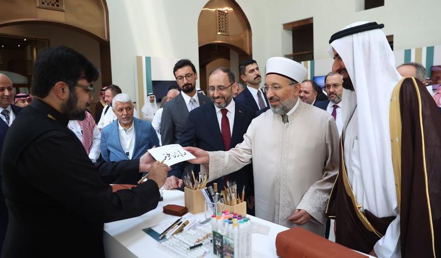 Arpaguş Suudi Arabistan'da hac ve umre hizmetlerini ele aldı