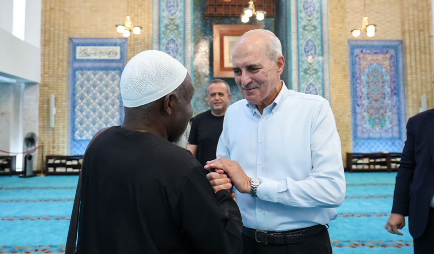 Kurtulmuş, Lizbon Merkez Camii'ni ziyaret etti