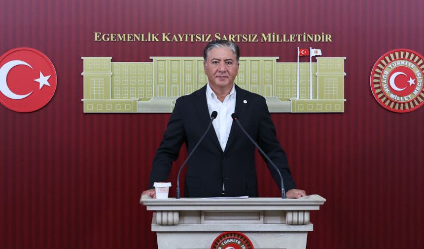 Yeni Parti'den Üsküdar'da 'CHP'li üyelere gözaltı' tepkisi