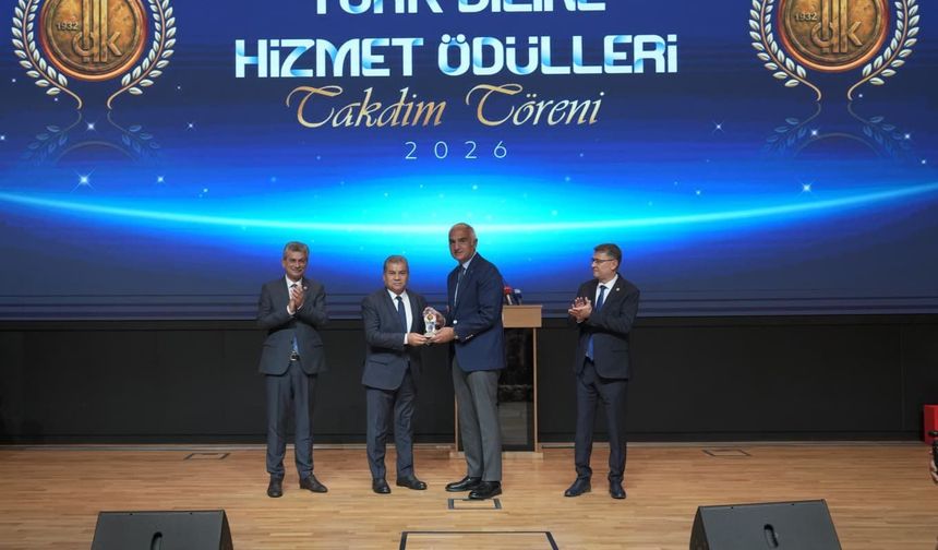 Türkmeneli Televizyonuna Türk Diline Hizmet Ödülü
