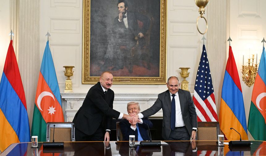 Aliyev: Trump'ın Nobel Ödülü almasını içtenlikle umuyoruz
