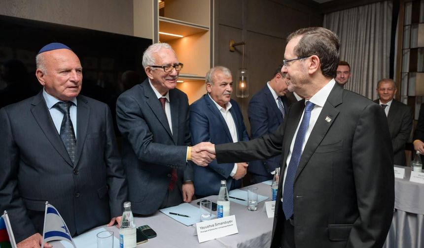 İsrail Cumhurbaşkanı, Azerbaycan Yahudileri ile görüştü