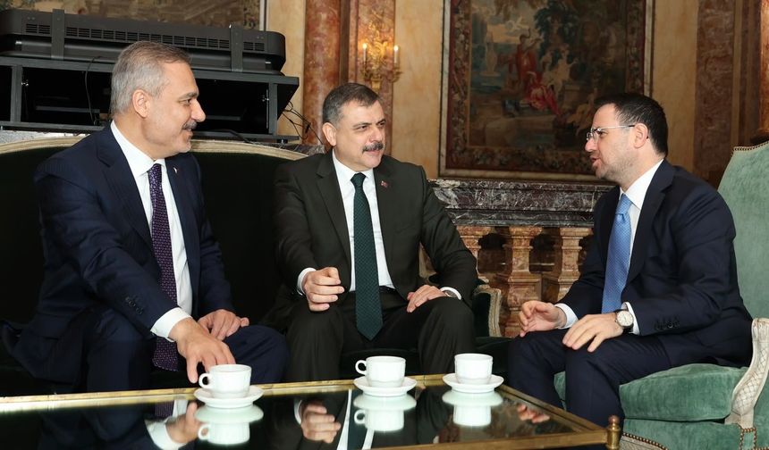 Üç bakan Brüksel'de temaslarda bulunuyor