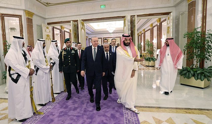 Erdoğan'dan Prens Selman'a: Yanınızda olacağız