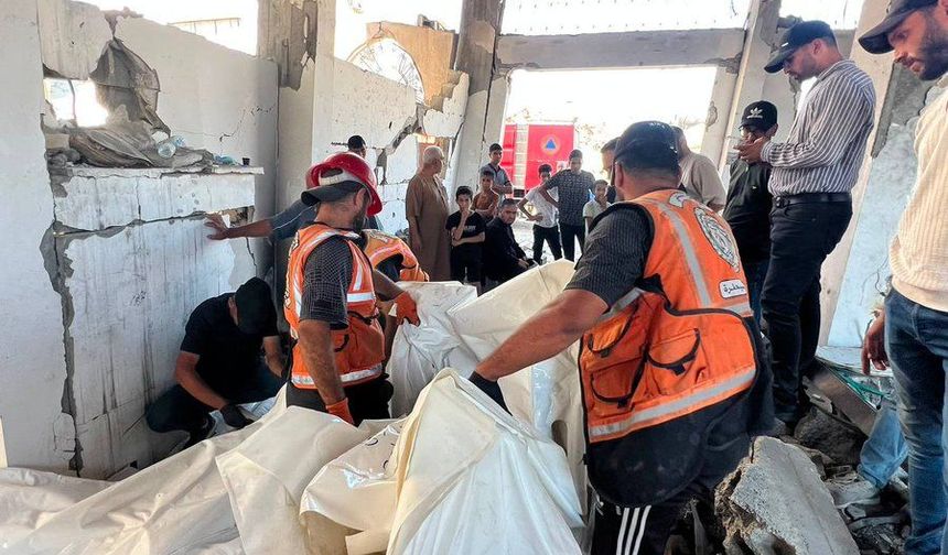 "Gazze'de enkaz altındakilere ulaşılması yıllar alabilir"