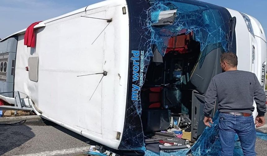 Manisa'da feci kaza: 11 kişi hayatını kaybetti