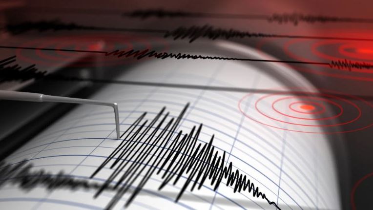 Yalova'da deprem oldu, İstanbul'dan da hissedildi