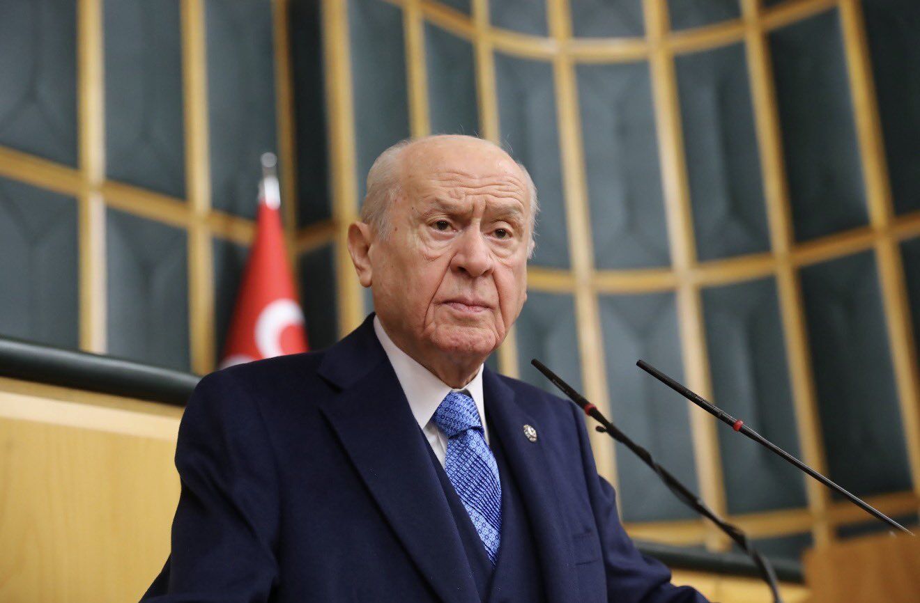 Bahçeli: Özel, motoru yakmadan bu gidişata nizam vermeli