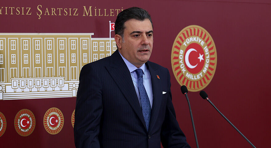 Emre: İmzalar teslim edildi, olağanüstü kurultaya gidilmeli