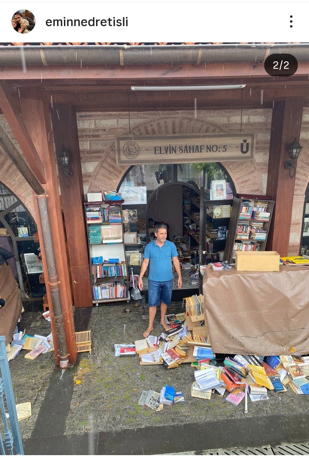 Üsküdar Sahaflar Çarşısını su bastı