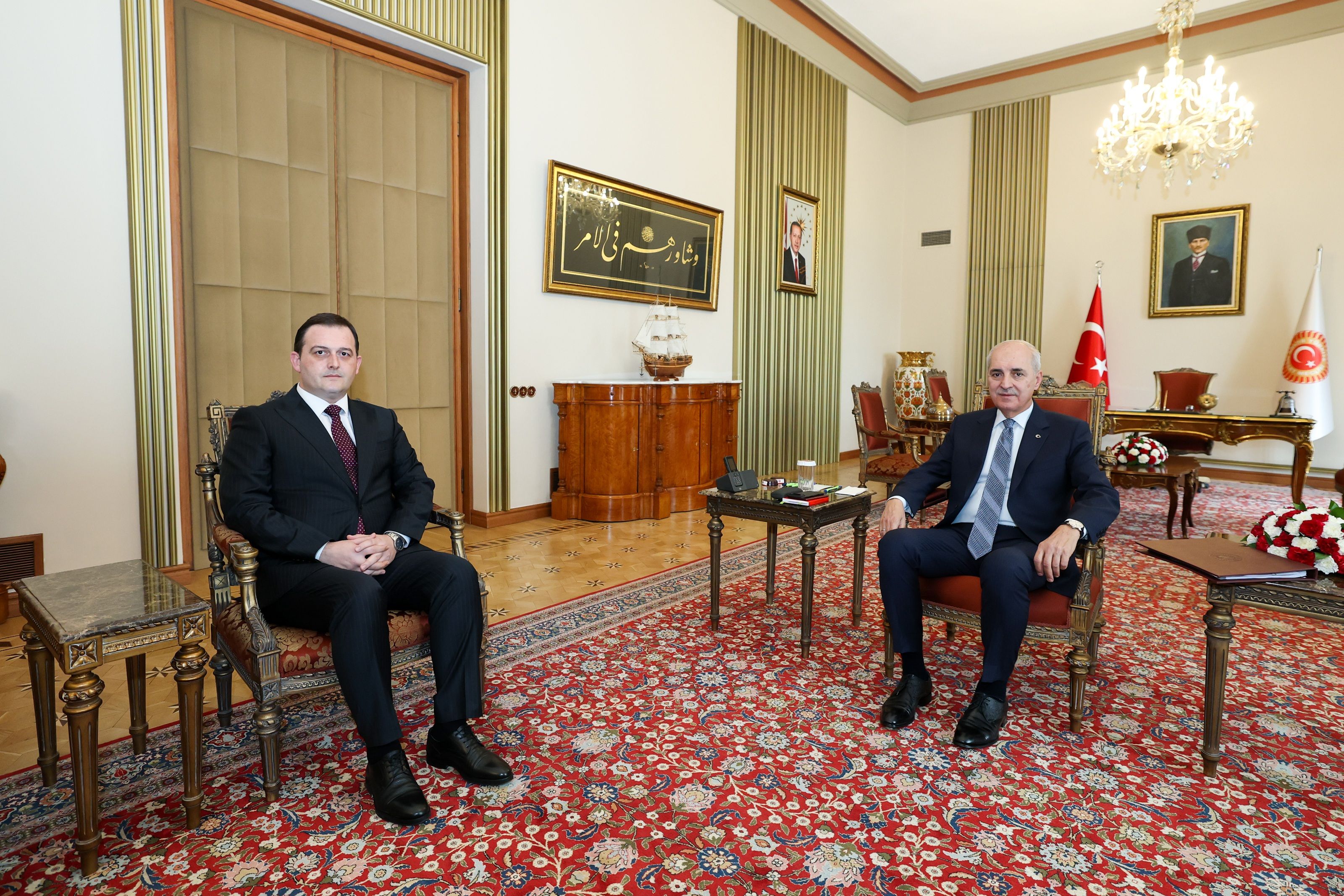 Kurtulmuş, Makedonyalı Türk bakanı kabul etti