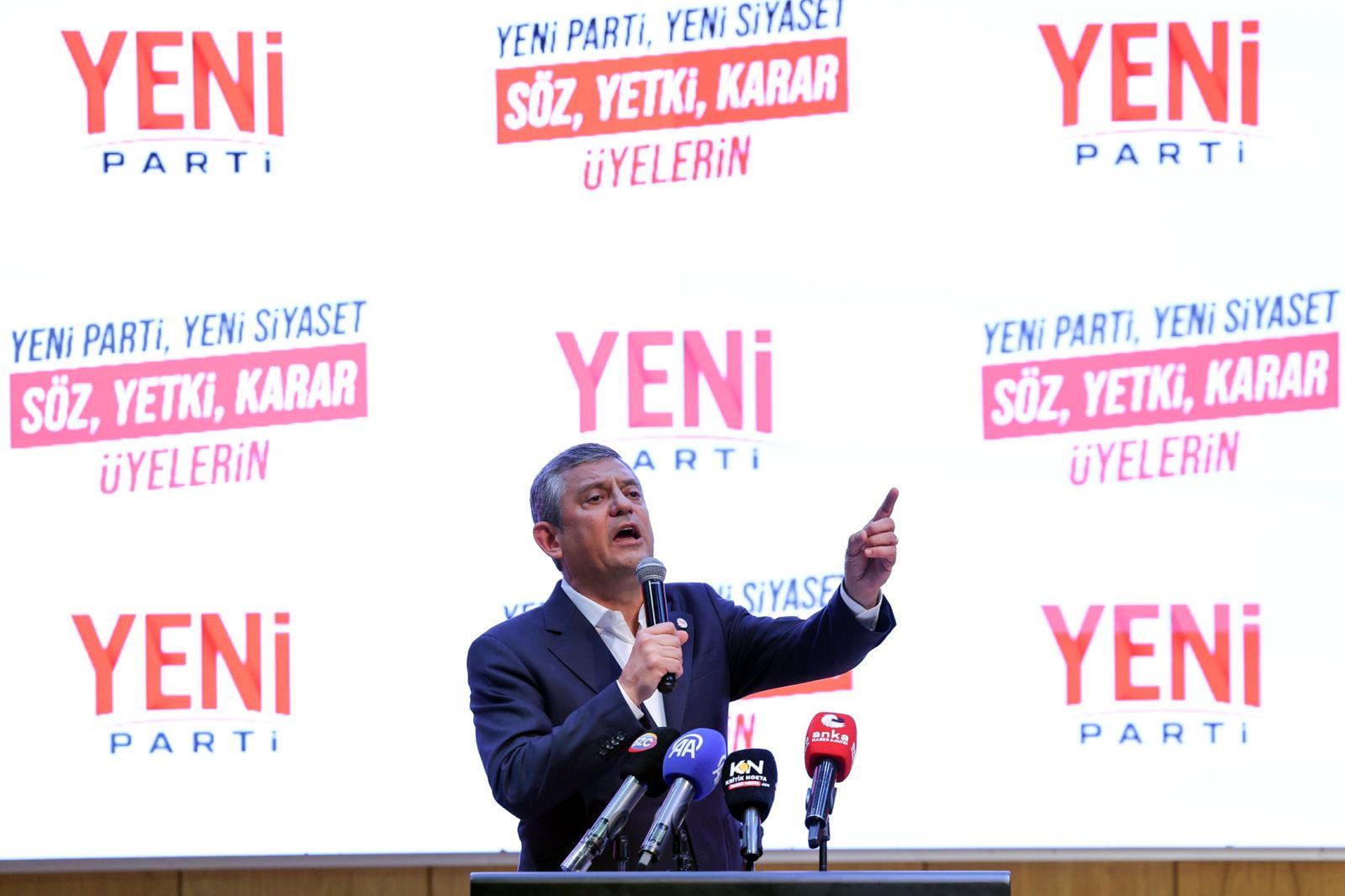 Anayasa Mahkemesi: Yeni Parti'nin isminde sorun yok